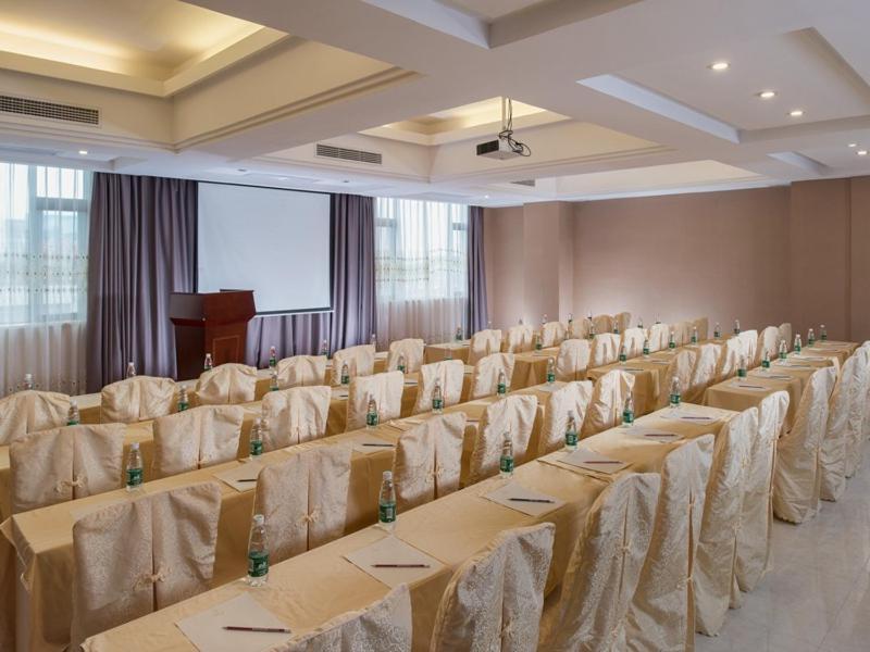Vienna International Hotel Jieyang Chaoshan Airport Kültér fotó