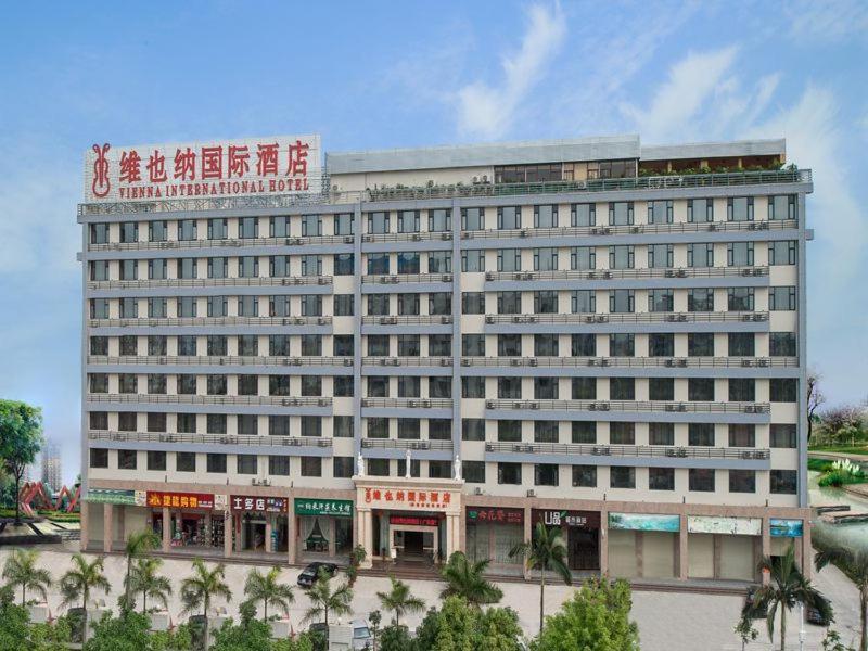 Vienna International Hotel Jieyang Chaoshan Airport Kültér fotó